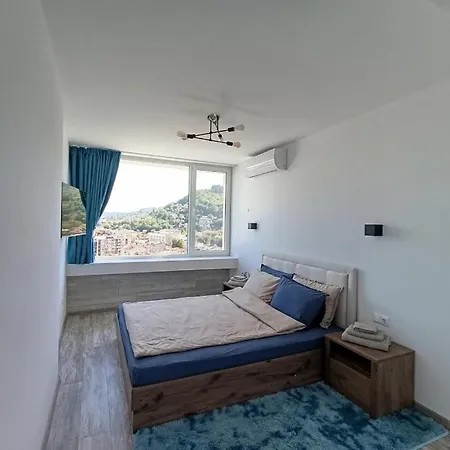 Balkan Tower Deluxe безплатно паркомясто *